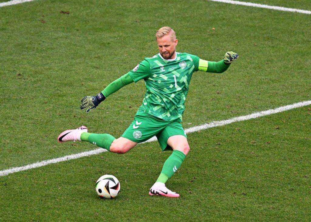 Danski vratar Kasper Schmeichel / Foto: Bernd Weissbrod/dpa