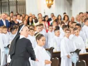 MÜNCHEN: Slavlje Prve svete pričesti u najvećoj HKŽ izvan Hrvatske