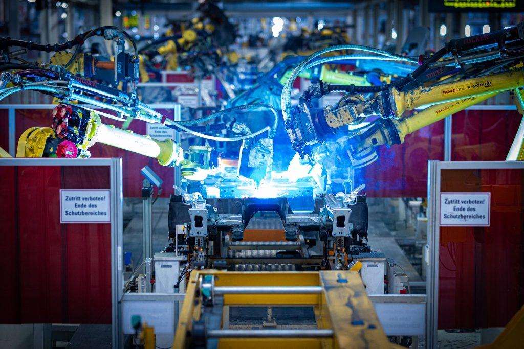 Industrija
