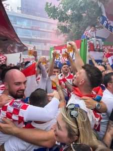 POGLEDAJTE FOTOGALERIJU: Berlin je u subotu na nekoliko sati postao "hrvatski grad", Hrvati su stigli iz cijele Europe Navijači / Foto: Fenix (SIM)