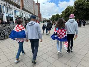 POGLEDAJTE FOTOGALERIJU: Berlin je u subotu na nekoliko sati postao "hrvatski grad", Hrvati su stigli iz cijele Europe Foto: Fenix (SIM)