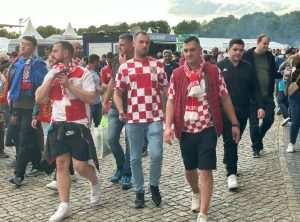 Hrvatski navijači na utakmice Hrvatska - Španjolska u Berlinu