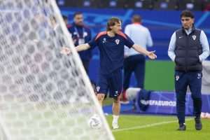 SVI IGRAČI SU NA BROJU: "Vatreni" trenirali u Berlinu, vježbao i Gvardiol Trening hrvatske nogometne reprezentacije u Berlinu / Foto: Hina