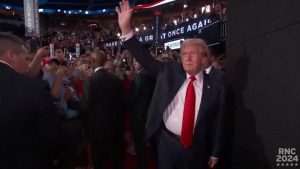 TRUMP I SLUŽBENO KANDIDAT: Republikanska nacionalna konvencija izabrala bivšeg američkog predsjednika za svog predsjedničkog kandidata za izbore, on izabrao 39-godišnjeg J.D. Vancea za svog potpredsjedničkog kandidata Donald Trump / Foto: Anadolu