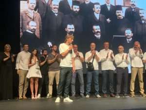 PONOSAN ŠTO JE IGRAO ZA ZRINJSKI: Luka Modrić u Mostaru na premijeri filma o Hrvatskom športskom klubu Zrinjski Luka Modrić u Mostaru na promociji dokumentarnog filma ‘Priča o ponosu’ / Foto: Fenix (Zoran K.)