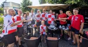 Na put prema Parizu iz Zagreba krenuli članovi Bicikl-kluba "Pedalinac" / Foto: Hina