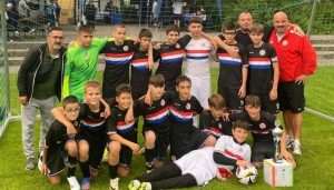 MÜNCHEN: Uz često izvođenje pobjedničke pjesme "Lijepa li si" iznimno uspješan vikend juniora Croatije München MÜNCHEN: Uz često izvođenje pobjedničke pjesme "Lijepa li si" iznimno uspješan vikend juniora Croatije München