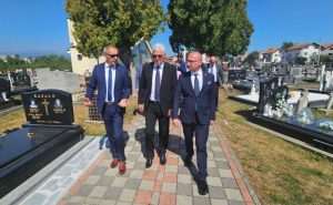 31.OBLJETNICA PROGONA HRVATA IZ BUGOJNA: Ministar Grlić Radman zatražio procesuiranje odgovornih za ratne zločine Ministar Gordan Grlić Radman na 31. obljetnici progona Hrvata iz Bugojna / Foto: Fenix (MVEP)