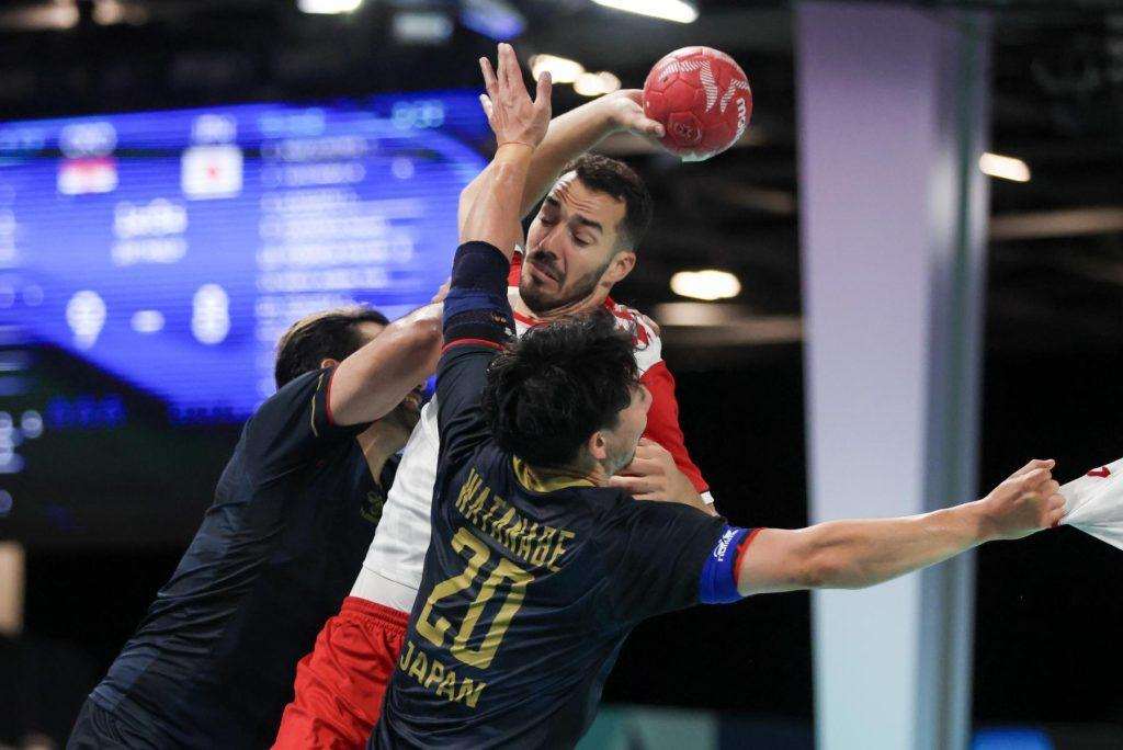 KAKVA DRAMA: Hrvatski rukometaši otvorili Olimpijske igre teško izborenom pobjedom protiv Japana Zvonimir Srna u utakmici protiv Japana / Foto: Hina