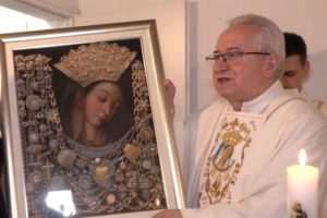 GVARDIJAN FRA MARINKO VUKMAN: Ovogodišnji blagdan Velike Gospe crkva Čudotvorne Gospe Sinjske dočekuje s titulom papinske manje bazilike Fra Marinko Vukman, gvardijan samostana i upravitelj svetišta Čudotvorne Gospe Sinjske / Foto: Fenix (SIM)