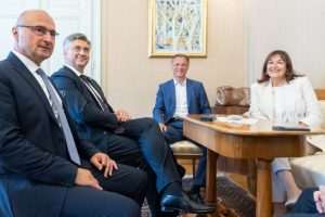 PREMIJER PLENKOVIĆ: Dubravka Šuica ponovo u Komisiji, ali je još prerano govoriti o resoru Gordan Grlić Radman, Andrej Plenković, Gordan Jandroković i Dubravka Šuica / Foto: Hina