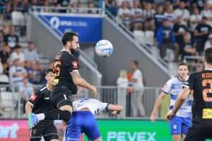 IZNENAĐENJE NA OPUS ARENI: Šibenčani s 2:1 slavili protiv Osijeka Detalj s utakmice Osijek - Šibenik / Foto: Hina