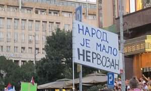 VUČIĆ JE MALO NERVOZAN: Najavo obraćanje naciji, a prosvjednici protiv rudarenja litija najavili nove blokade Prosvjedi protiv rudrenja litija u Beogradu / Foto: Hina