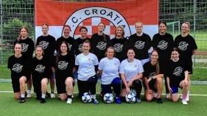 OSNOVANA ŽENSKA EKIPA CROATIJE MÜNCHEN: Prvom treningu odazvale se 22 djevojke u dobi od 13 do 30 godina Ženska ekipa Croatije München / Foto: Fenix (SIM)