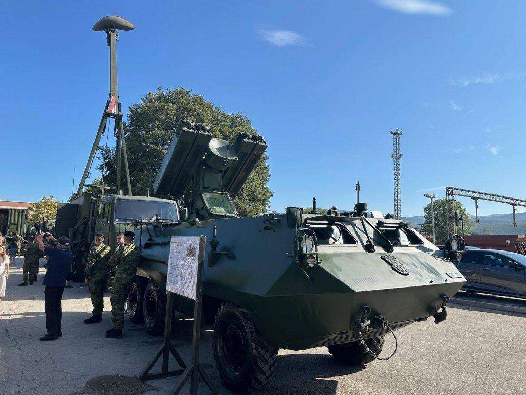 (FOTO) SLAVI SE "OLUJA": Brojni Hrvati iz domovine i iseljeništva danas su u Kninu Proslava VRO Oluje u Kninu / Foto: Fenix (SIM)