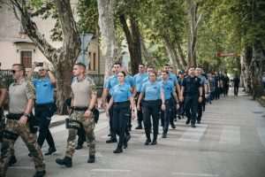 U MOSTARU OBILJEŽEN BLAGDAN SV. MIHOVILA, ZAŠTITNIKA POLICIJE: Izaslanstvo HNS-a BiH iskazalo zahvalnost policijskim snagama na gradnji sigurnog društva Obilježen blagdan Sv. Mihovila u Mostaru/ Foto: HNS