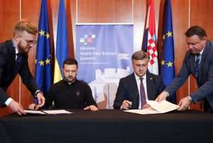 ZELENSKIJ DOPUTOVAO U HRVATSKU: Očekuje se usvajanje Dubrovačke deklaracije Volodimir Zelenskij i Andrej Plenković / Foto: Hina