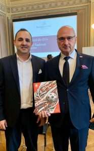 ZÜRICH: Ministru Gordanu Grliću Radmanu uručena knjiga o 55 godina Croatije Zürich Ministar Gordan Grlič Radman u Zürichu/ Foto: Fenix