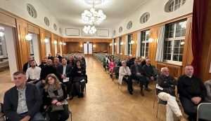 40 GODINA HKZ STUTTGART: Zrinko Jurić dirljivim riječima govorio o borbi za hrvatski identitet u Njemačkoj 40 GODINA HKZ STUTTGART: Zrinko Jurić dirljivim riječima govorio o borbi za hrvatski identitet u Njemačkoj