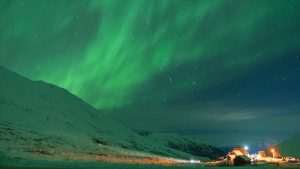 SJEVERNA POLARNA SVJETLOST: Prekrsani prizori jedne od najljepših svjetlosnih pojava u atmosferi Prekrasni prizori polarne svjetlosti / Foto: Anadolu