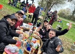 PRVA ČOBANIJADA U FRIEDRICHSHAFENU: Okupila ljubitelje hrvatske tradicije, dobre hrane i humanosti na Bodenskom jezeru Čobanijada u Friedrichshafenu/Foto: Fenix (Branislav Stanković)