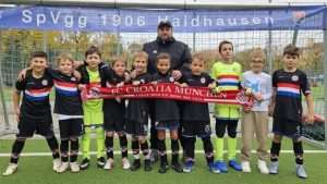 PONOS FC CROATIJE MÜNCHEN: Juniorska U9/I briljira na terenu i izvan njega PONOS FC CROATIJE MÜNCHEN: Juniorska U9/I briljira na terenu i izvan njega