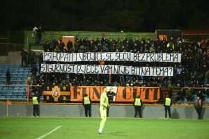 ŽESTOKA UTAKMICA U ŠIBENIKU: Hajduk uz igrača više slavio u Šibeniku s 2:1, Rijeka jesenski prvak Detalj s utakmice Šibenik - Hajduk / Foto: Hina
