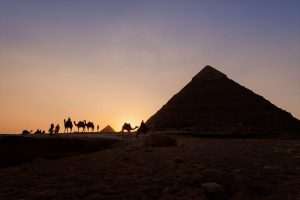 EGIPAT: Čarolija piramida u Gizi svake godine privlači milijune turista Piramide u Gizi / Foto: Anadolu