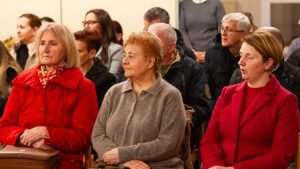 HKM ESSEN: Predstavljena knjiga „Plavi putnici“ vlč. Ivana Cestara Publika / Foto: Fenix (Z. Bosnić)