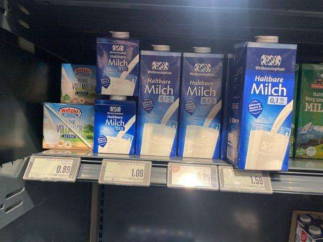 Cijene mlijeka u trgovini Edeka/ Foto: Fenix (SC)