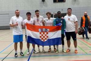 DVODNEVNI DVORANSKI TURNIR CROATIJE HEILBRONN: Nastupilo 56 momčadi, FC Sibiu pobjednik prvog, a ASMA Design Reutlingen drugog dana turnira DVODNEVNI DVORANSKI TURNIR CROATIJE HEILBRONN: Nastupilo 56 momčadi, FC Sibiu pobjednik prvog, a ASMA Design Reutlingen drugog dana turnira