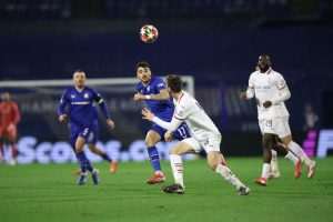 SLAVLJE I TUGA U MAKSIMIRU: Unatoč 2:1 pobjedi nad Milanom, Dinamo ispao iz Lige prvaka Sandro Kulenović i Matteo Gabbia u duelu / Foto: Hina