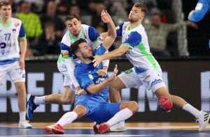 HRVATSKI RUKOMETAŠI PREGAZILI SLOVENCE: Martinović u napadu i Kuzmanović na vratima predvodili raspoloženu Hrvatsku Detalj utakmice Hrvatske i Slovenije / Foto: Hina