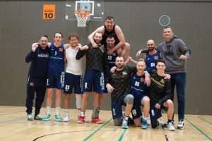 IMPRESIVAN NIZ HRVATSKIH KOŠARKAŠA IZ STUTTGARTA: Croatia Hawks u Regionalligi ispisuju novu stranicu povijesti kluba Prva momčad Croatia Hawks / Foto: Fenix (M. Domnjak)
