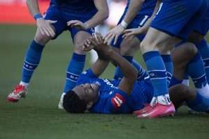 LUDNICA NA MAKSIMIRU: Hajduk u sudačkoj nadoknadi izjednačio, borba za trofej se nastavlja Igrači Dinama / Foto: Hina