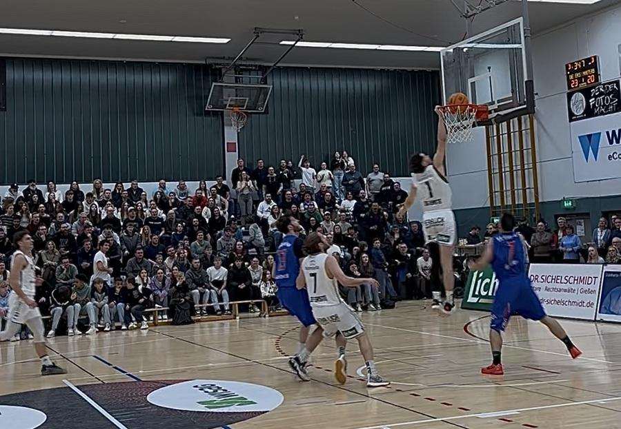 Detalj s utakmice Lich Basketball – KK Komušina Haiterbach / Foto: Fenix (Jan Rupčić)