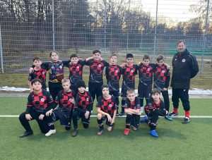 U-10 FC CROATIA MÜNCHEN: "Croatijo volim tvoje boje, ne bi iz te da me Bayern zove" U-10 momčad Croatije München / Foto: Fenix (SIM)