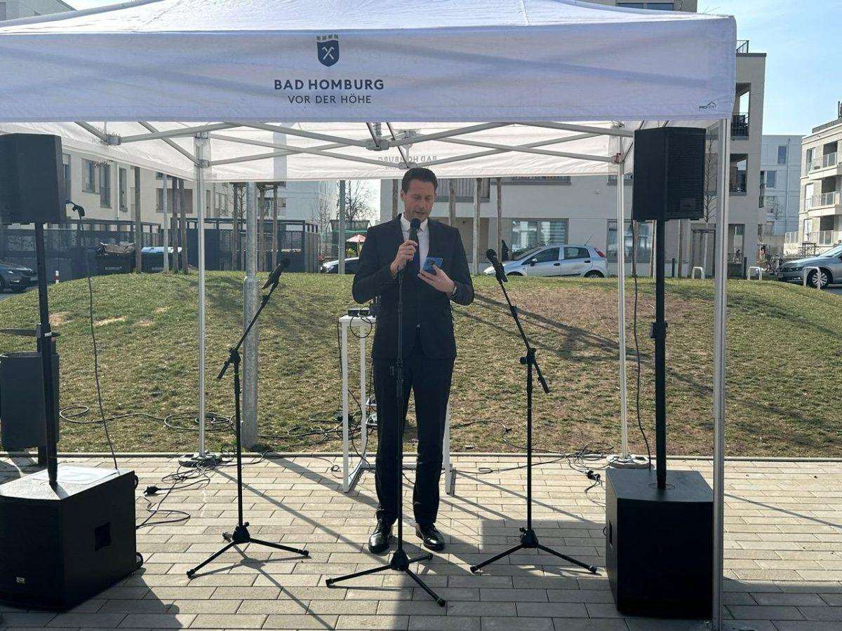 SVEČANO OTVOREN: „DUBROVNIKPLATZ“ U BAD HOMBURGU: Trajno svjedočanstvo prijateljstva dvaju gradova Otvaranje Dubrovačkog trg u Bad Homburgu / Foto: Fenix (SIM)