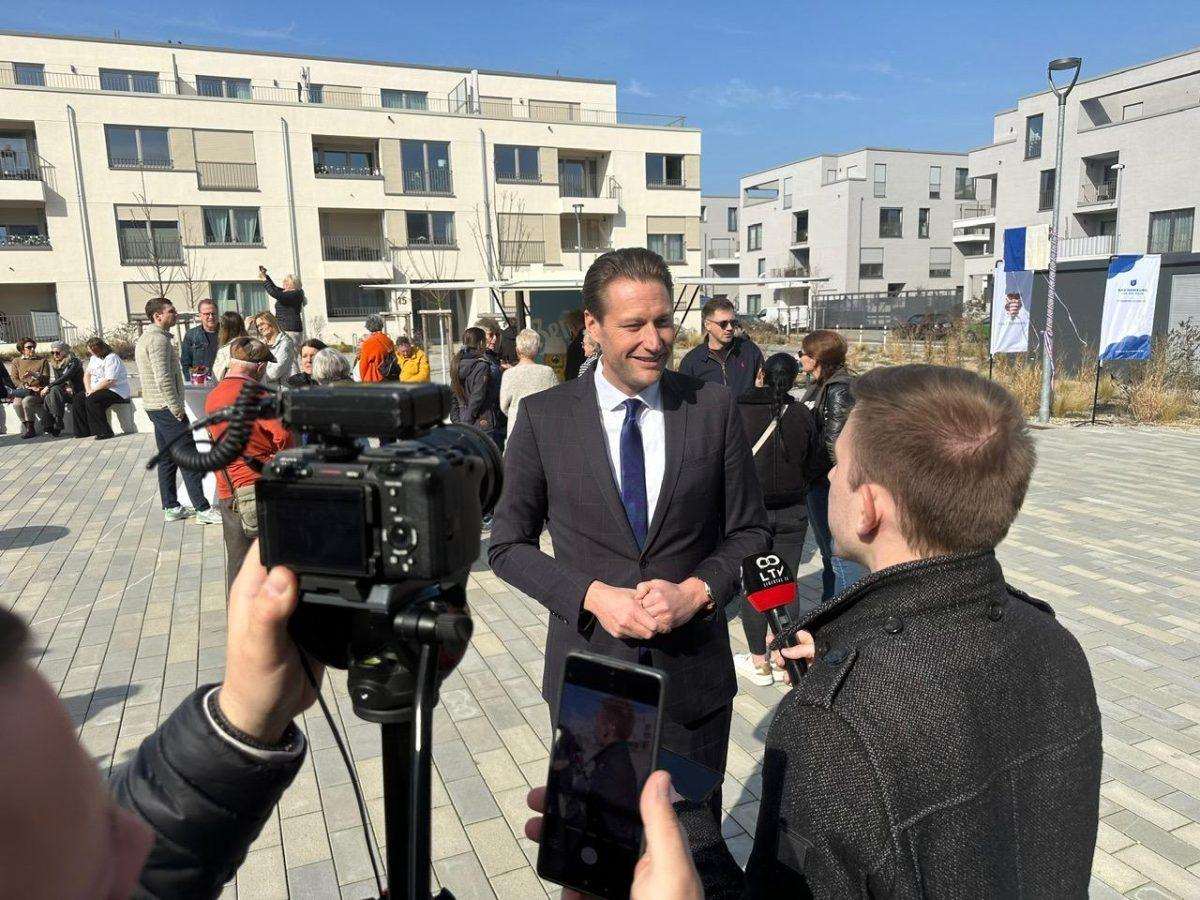 SVEČANO OTVOREN: „DUBROVNIKPLATZ“ U BAD HOMBURGU: Trajno svjedočanstvo prijateljstva dvaju gradova SVEČANO OTVOREN: „DUBROVNIKPLATZ“ U BAD HOMBURGU: Trajno svjedočanstvo prijateljstva dvaju gradova