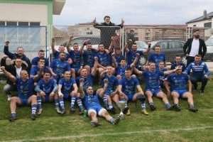 NASLOV OTIŠAO U SINJ: Ragbijaši Sinja postali prvaci Hrvatske pobjedivši Nadu sa 39:12 (19:0) Rukometaši Sinja / Foto: Fenix (RK Sinj)