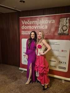 POČELA JE "VEČERNJAKOVA DOMOVNICA 2025": Pogledajte tko je sve stigao na svečanu dodjelu nagrada Večernjakova domovnica 2025. / Foto: Fenix(MD)