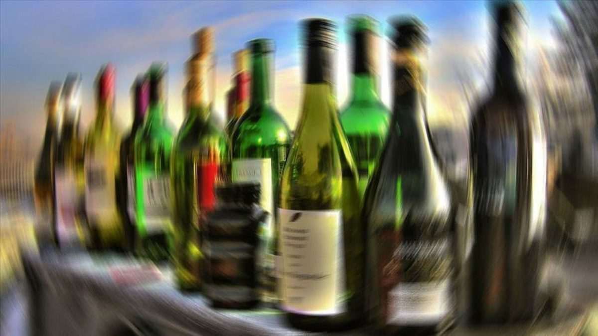 Rast potrođnja alkohola (ILUSTRACIJA) / Foto: Anadolu