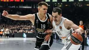 PORAZ PARTIZANA U BEOGRADU: Mario Hezonja postigao 12 koševa u pobjedi Reala ostvarenoj šutem za zvukom sirene Mario Hezonja ( broj 11) u napadu / Foto: Anadolu