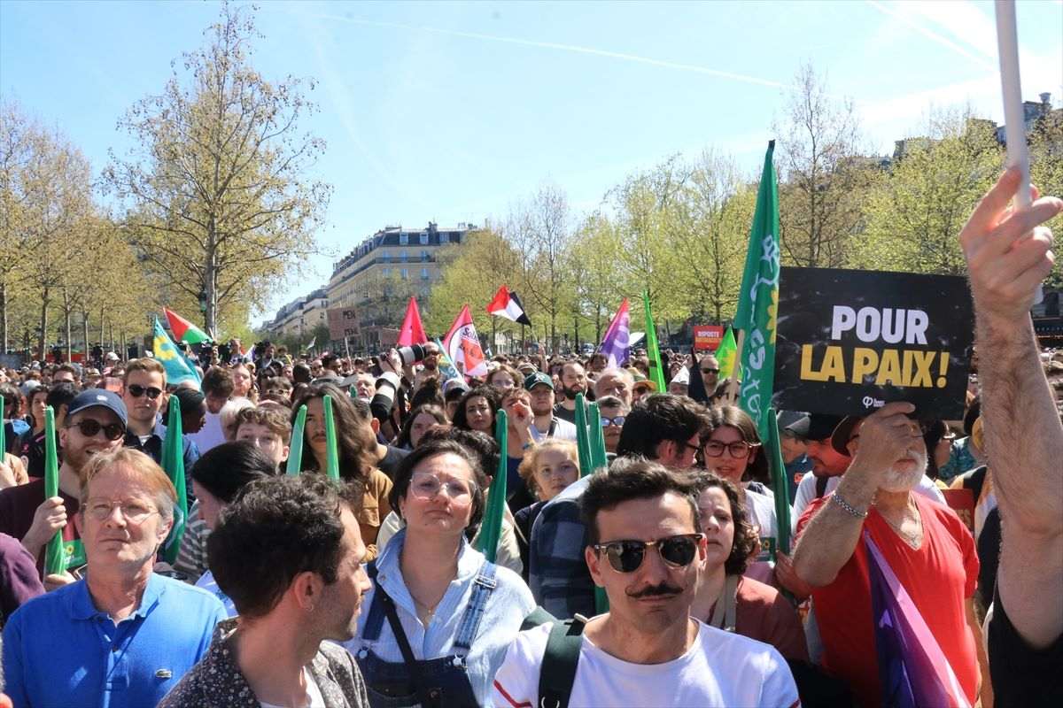 Tisuće ljudi okupile se u znak potpore Marine Le Pen / Foto: Anadolu