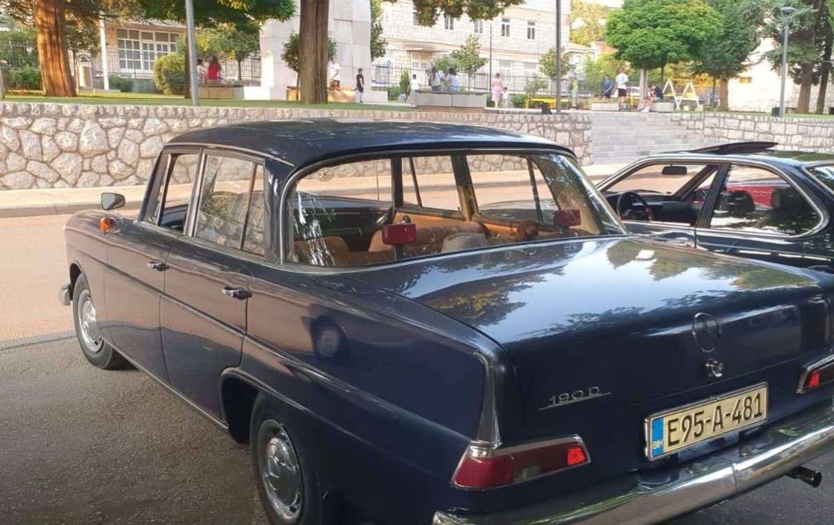 BIT ĆE TO SPEKTAKL: Hercegovci i Hercegovke će se do Marića Gaja dovesti u 11 legendarnih Mercedes oldtimera Mercedes oldtimer / Foto: Fenix (ustupljeno restoran Marić Gaj)