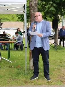 (FOTO) OKUPILO OKO 1.000 LJUDI: Hrvati u Calwu proslavili Očev dan uz ples, pjesmu i zabavu - oduševili i Nijemce Proslava Očevog dana u Calwu / Foto: Fenix (Ž.Cindić)