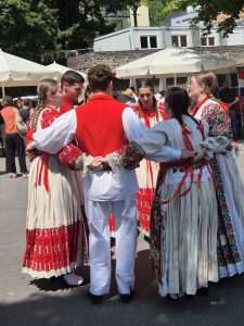 BIETIGHEIM-BISSINGEN: Vjernici su proslavili veliku svetkovinu – Tjelovo Proslava Tjelova u Bietigheim-Bissingenu/ Foto: Ivana Rendulić