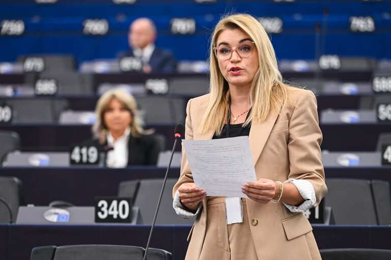 Nikolina Brnjac