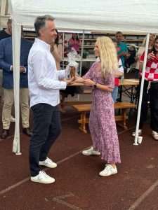ZAJEDNIŠTVO JAČE OD KIŠE: U Heusenstammu održani 11. sportski susreti hrvatske nastave Hessen ZAJEDNIŠTVO JAČE OD KIŠE: U Heusenstammu održani 11. sportski susreti hrvatske nastave Hessen