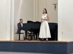(VIDEO) ŽELJKA JERKOVIĆ ODUŠEVILA DUBROVNIK: Maturalni koncert za svjetlo željenog života i poziva (VIDEO) ŽELJKA JERKOVIĆ ODUŠEVILA DUBROVNIK: Maturalni koncert za svjetlo željenog života i poziva